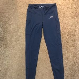 Sketchers work out leggings